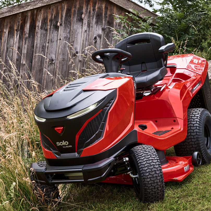 mauriņa traktors AL-KO T 22 grozu premium