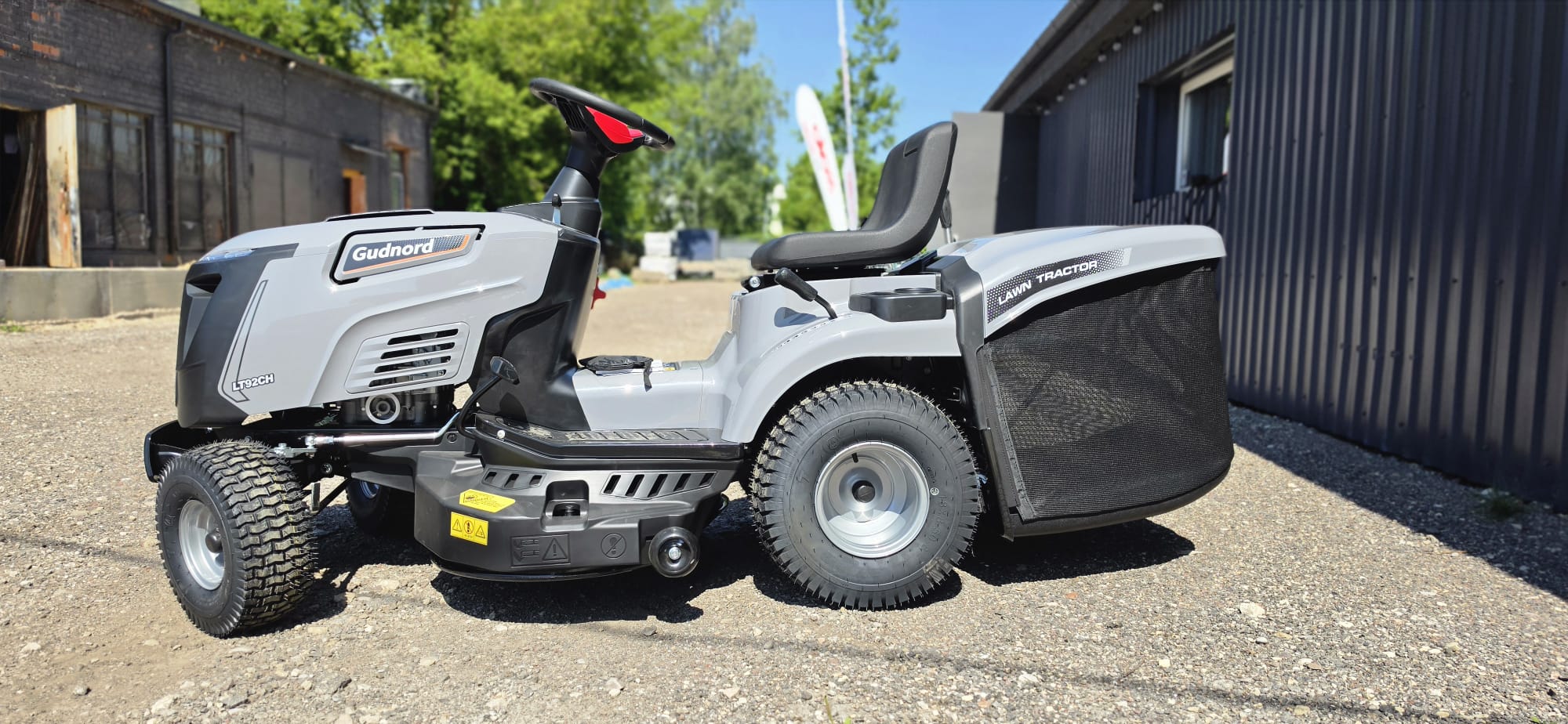 maurina traktors 3
